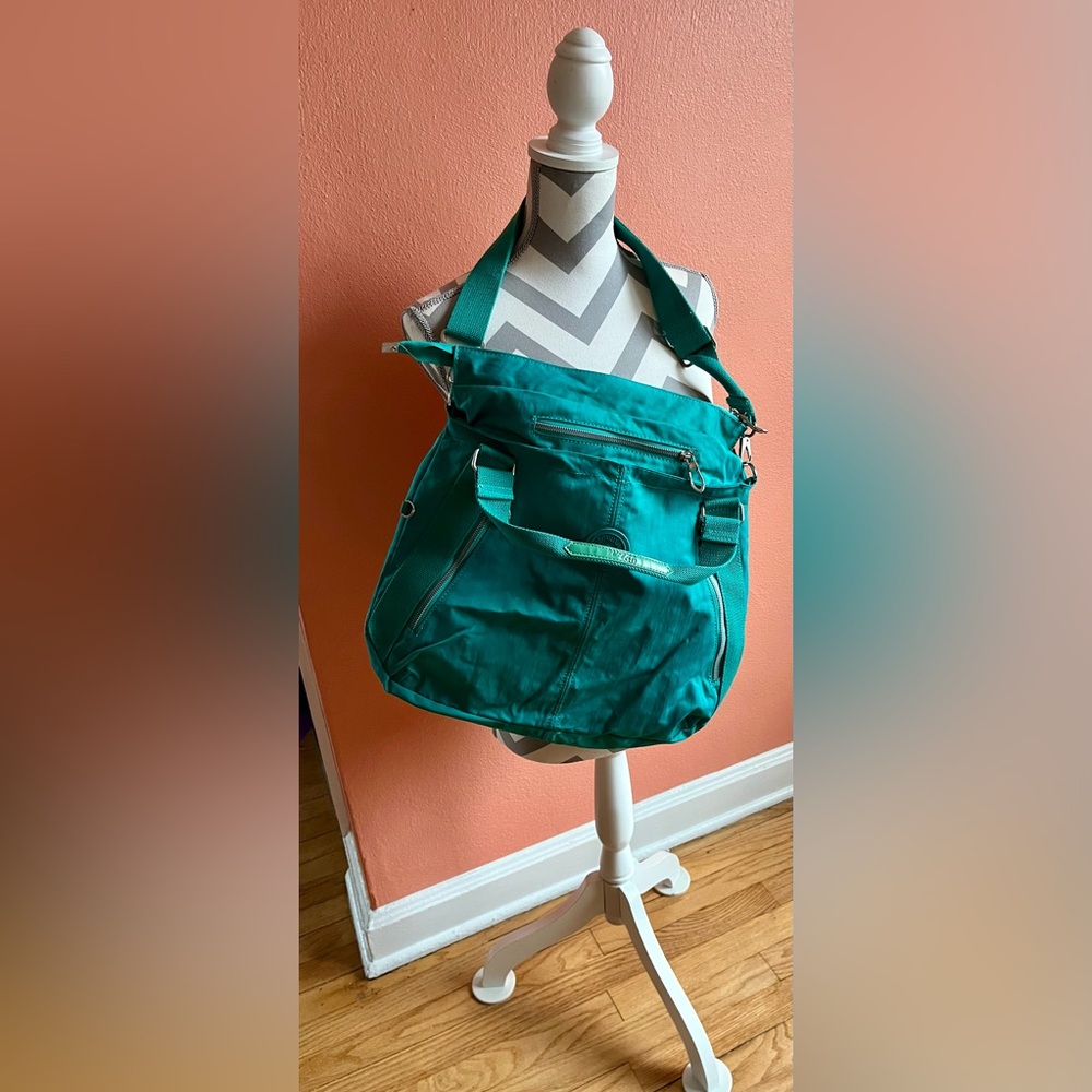 Bobo Xiuxian Elegant Teal Shoulder Bag